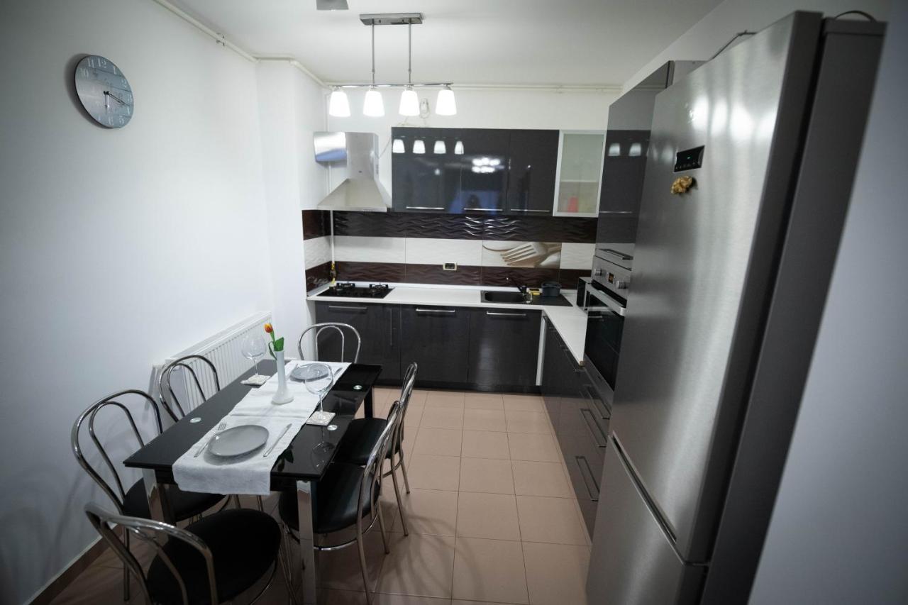 Isaran Coresi Apartment ブラショフ エクステリア 写真