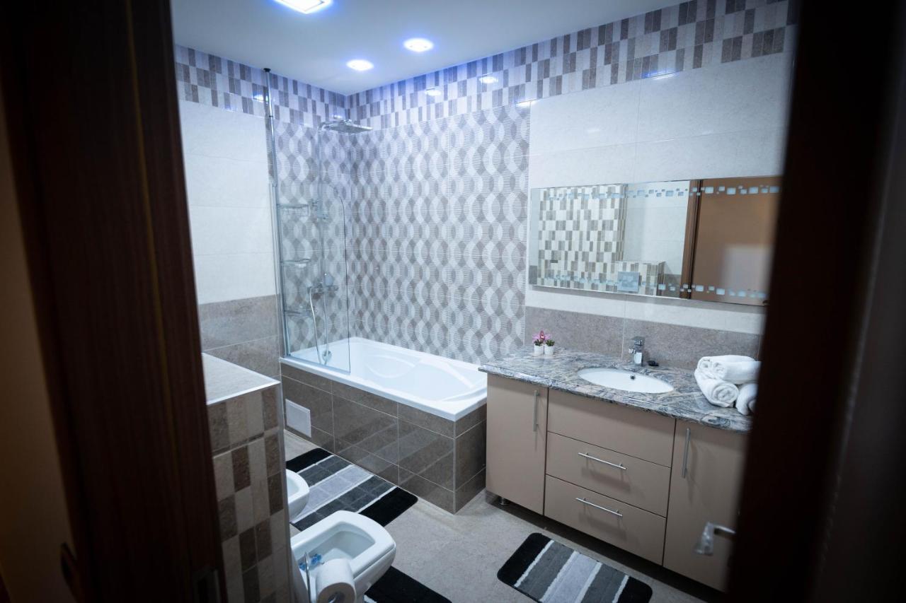 Isaran Coresi Apartment ブラショフ エクステリア 写真