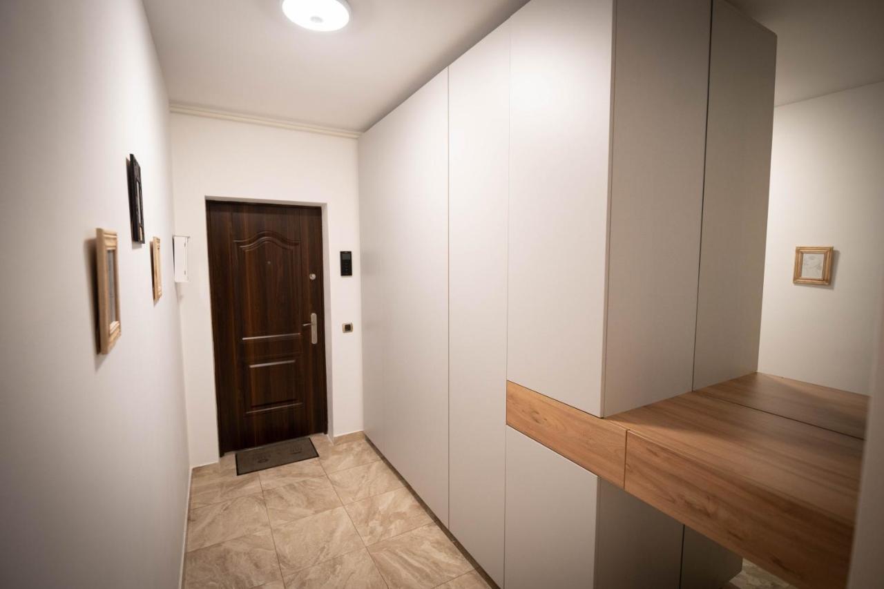 Isaran Coresi Apartment ブラショフ エクステリア 写真