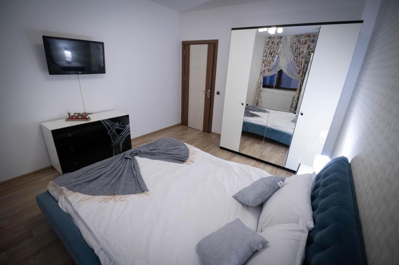 Isaran Coresi Apartment ブラショフ エクステリア 写真