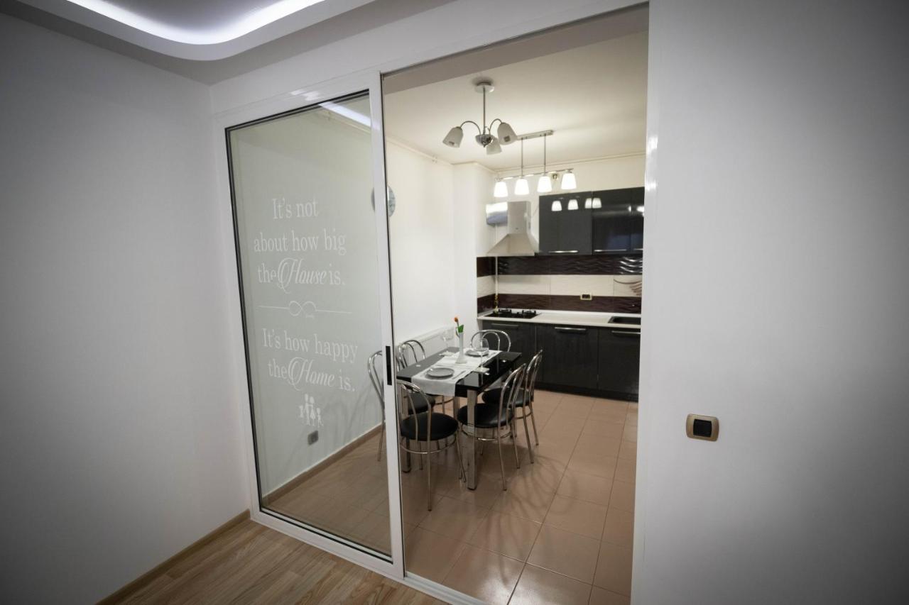 Isaran Coresi Apartment ブラショフ エクステリア 写真